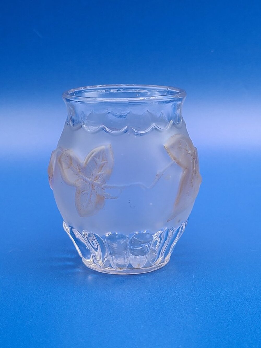 Crystal Glass Antique Frosted Amber Clematis Pleat and Flower Toothpick
